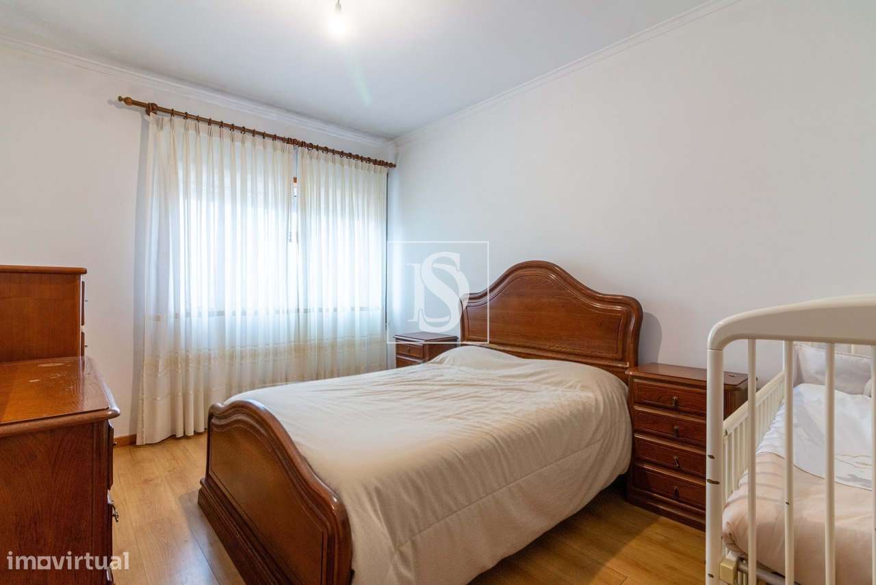 Apartamento T3 em Lamaçães – Braga | Prédio com Obras Estruturais Já A-10