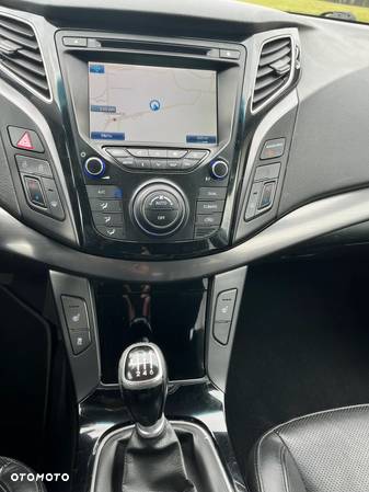 Hyundai i40 Kombi 1.7 CRDi Premium - 36