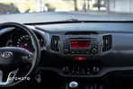 Kia Sportage 2.0 L - 10