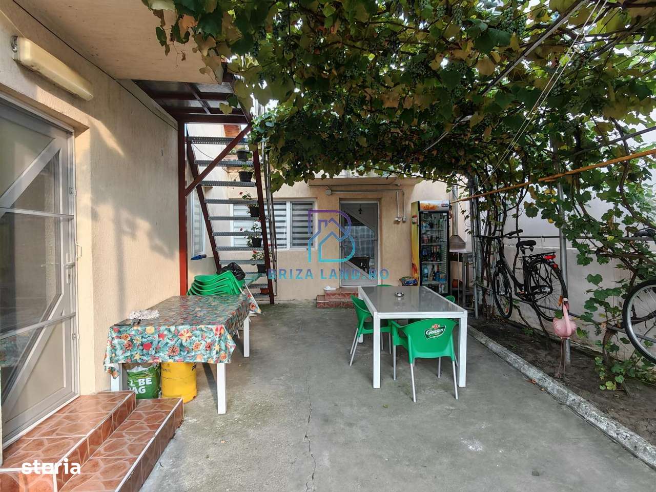 Sos. Chitilei, Colosseum, casa sup. 105mp, 3 camere, teren 211mp-1