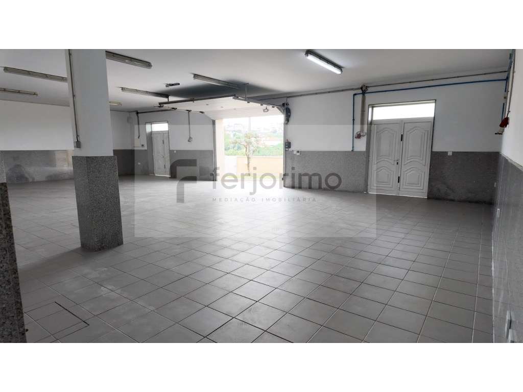 Magnífica Moradia, em zona tranquila-41