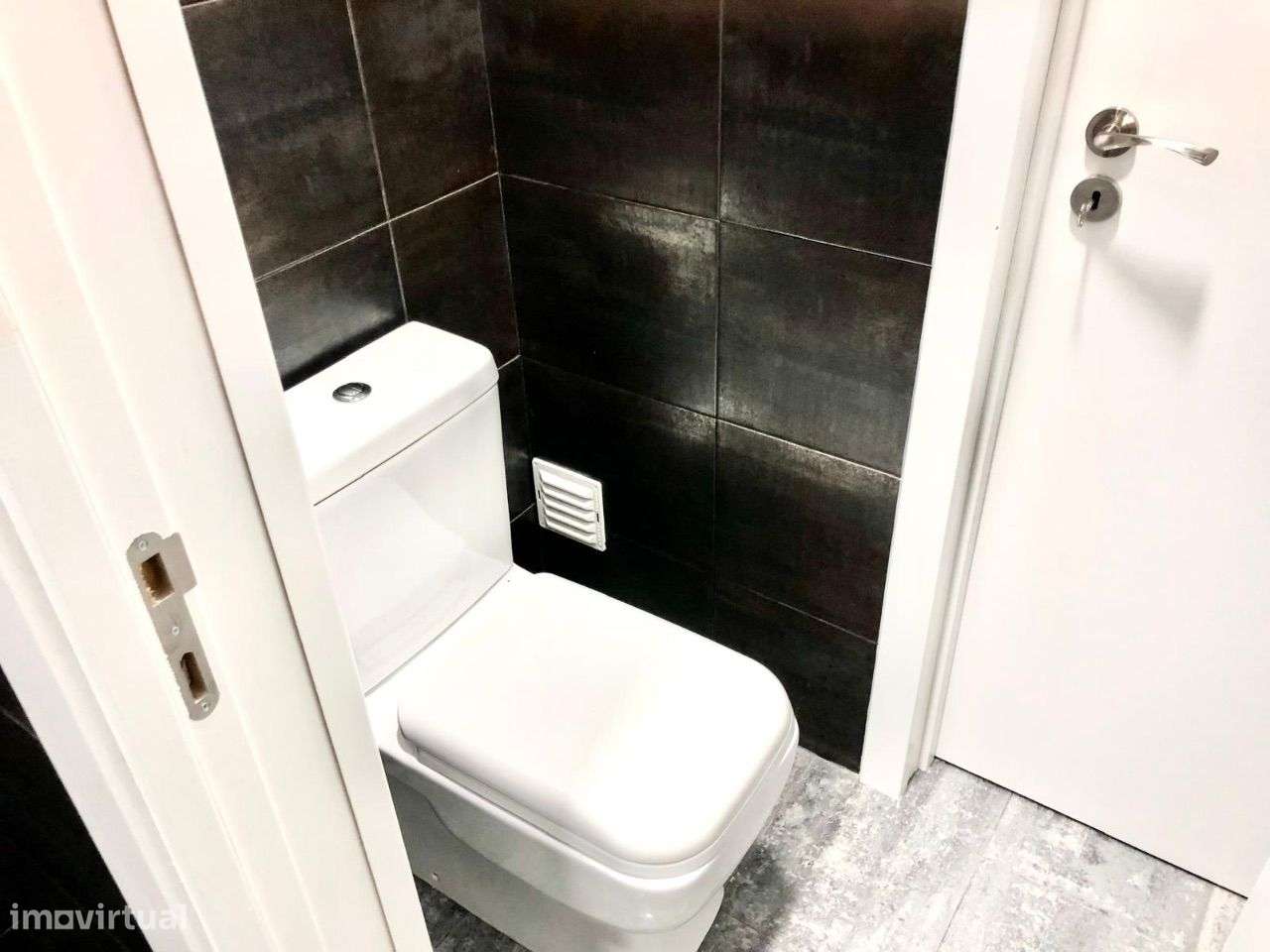 Imóvel Comercial no Centro de Mafra-11