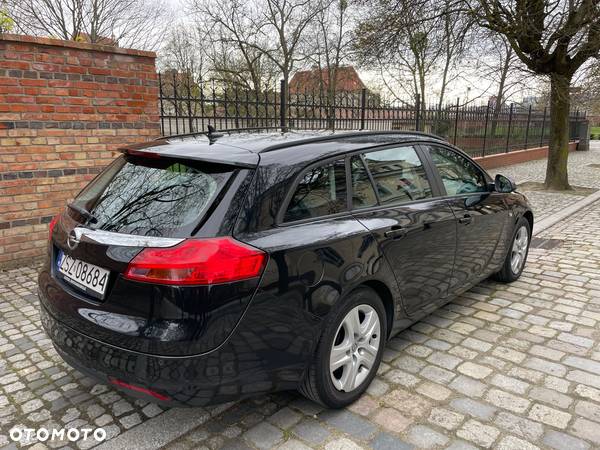 Opel Insignia 2.0 CDTI Sports Tourer - 4