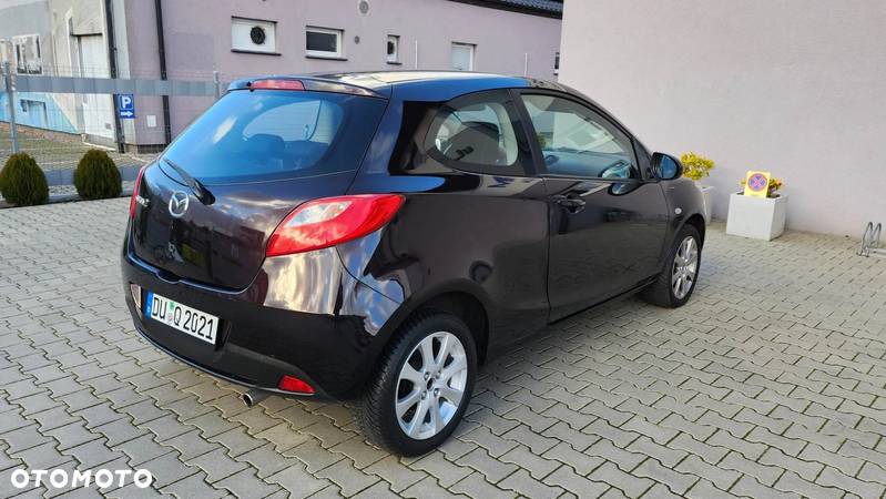 Mazda 2 - 9