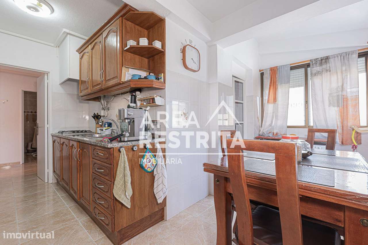 Apartamento T3 na Moita-7