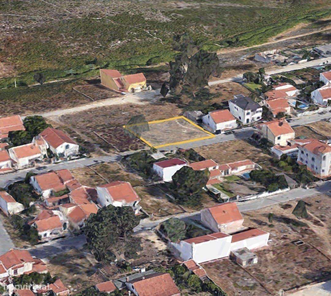 Terreno em Fernão Ferro inserido em lote de 680m2 = 2 lotes - Grande imagem: 3/14