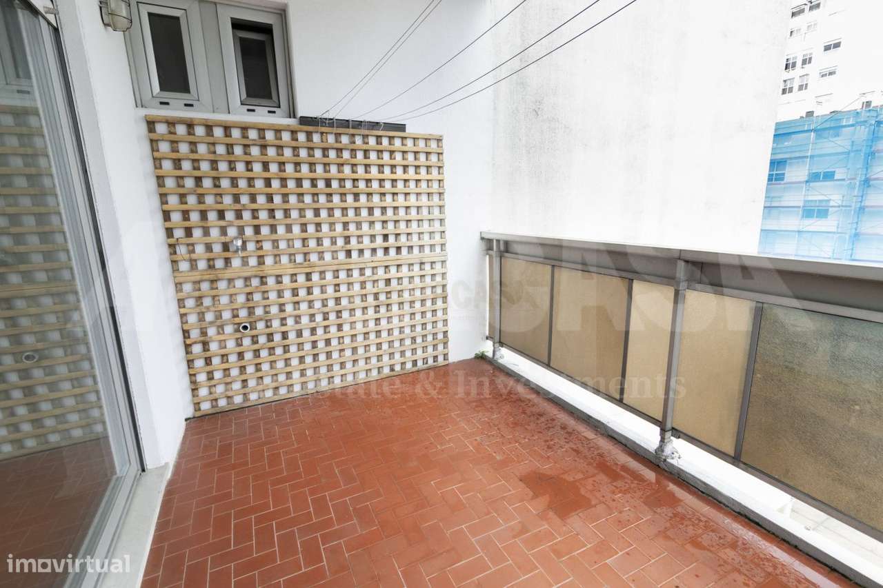 T3mobilado junto a Polo Universitário-12