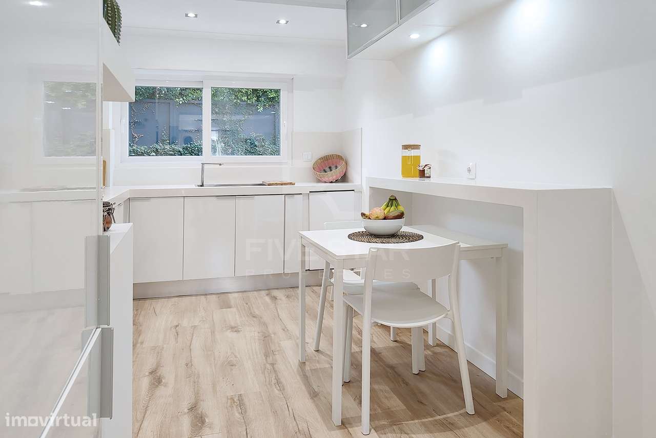 Andar de Moradia - T2+1 – Centro Cascais – Bairro Bem Lembrados-17