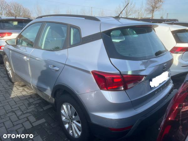 Seat Arona - 5