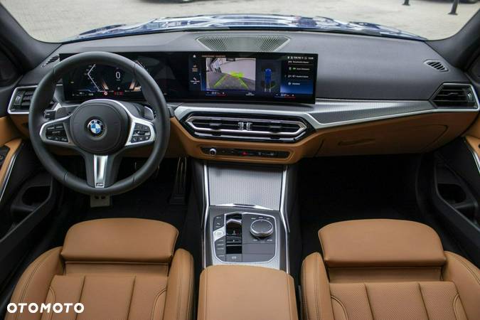 BMW Seria 3 318i - 11