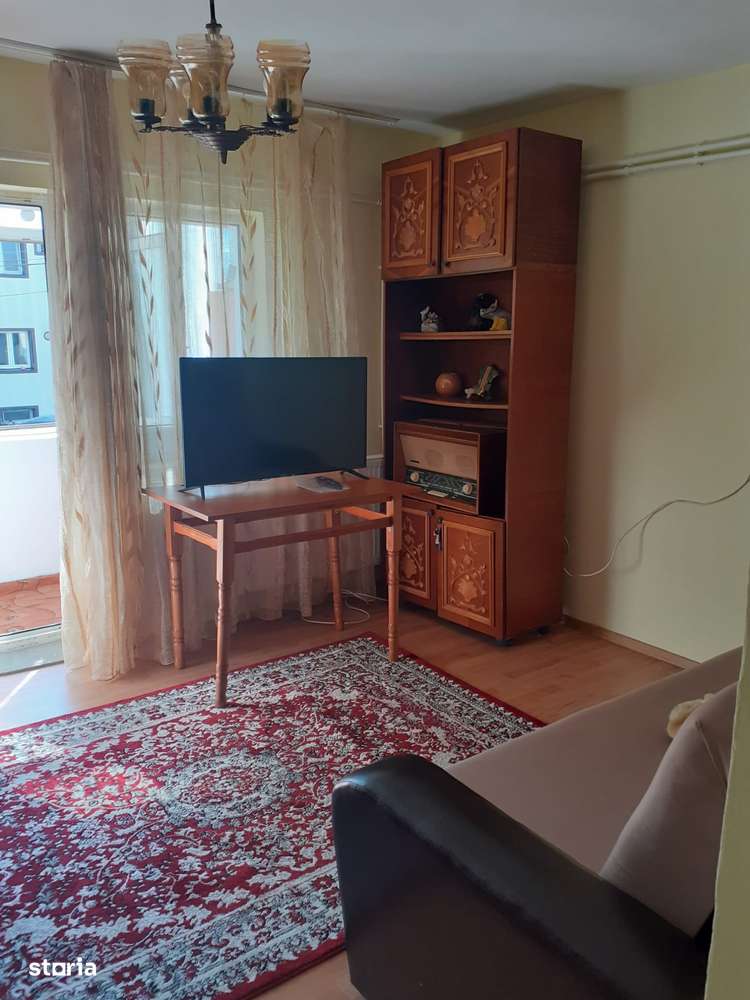 Oras Pantelimon, Biserica Sfantul Nicolae, decomandat, balcon - Imagine principală: 5/12