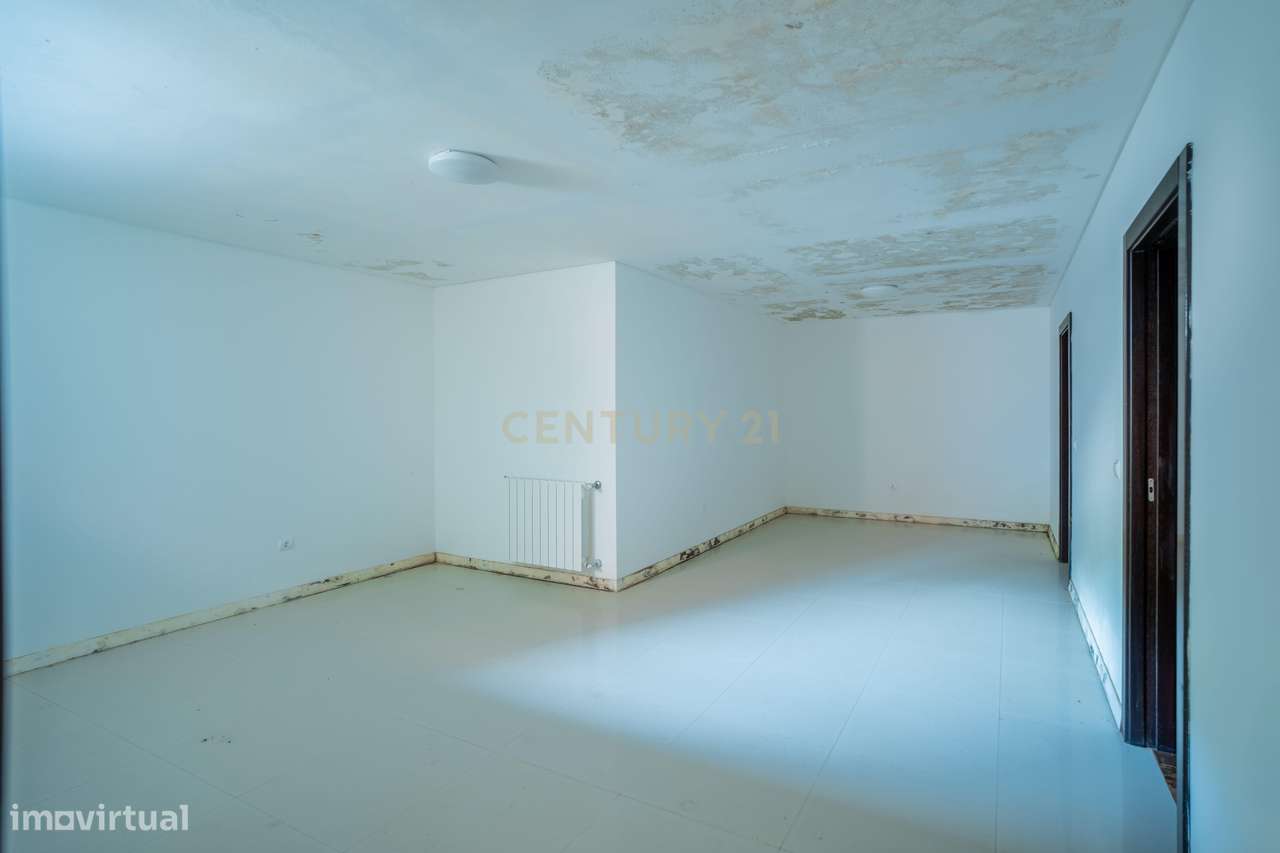 Moradia T4 com Piscina Privativa | Bicesse, Cascais-46