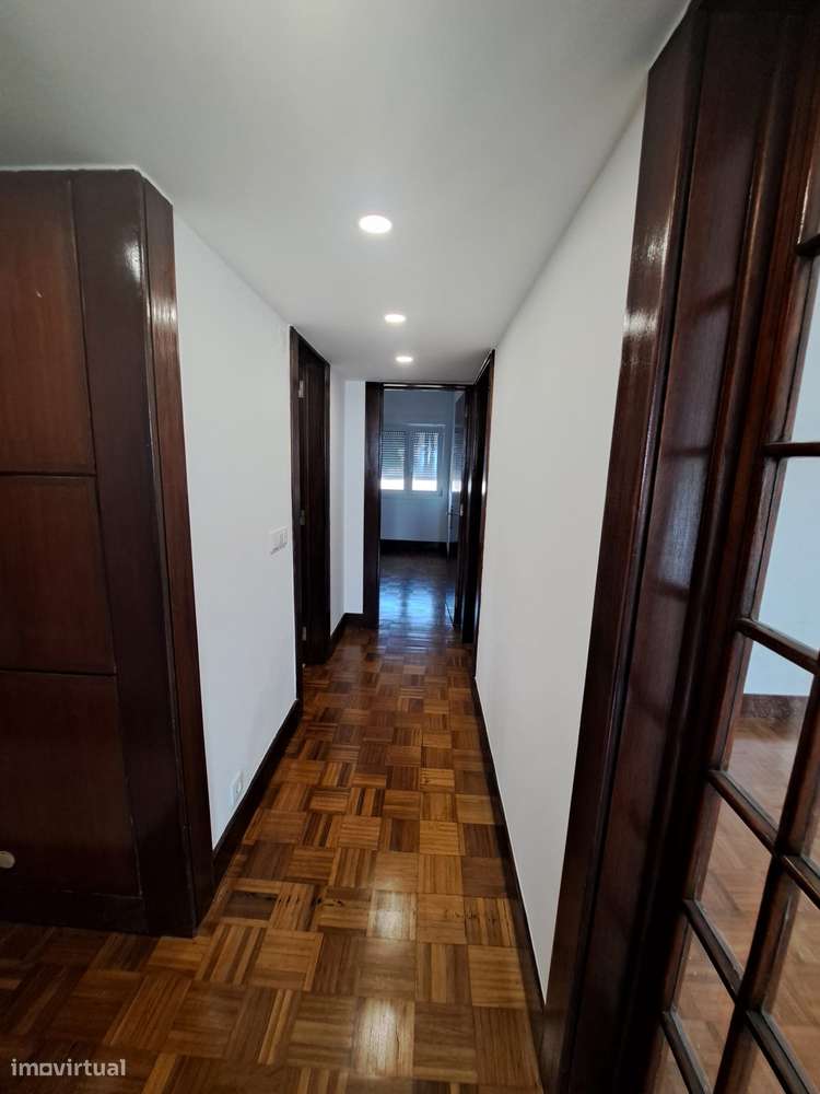 Arrendamento T2 no Restelo-8