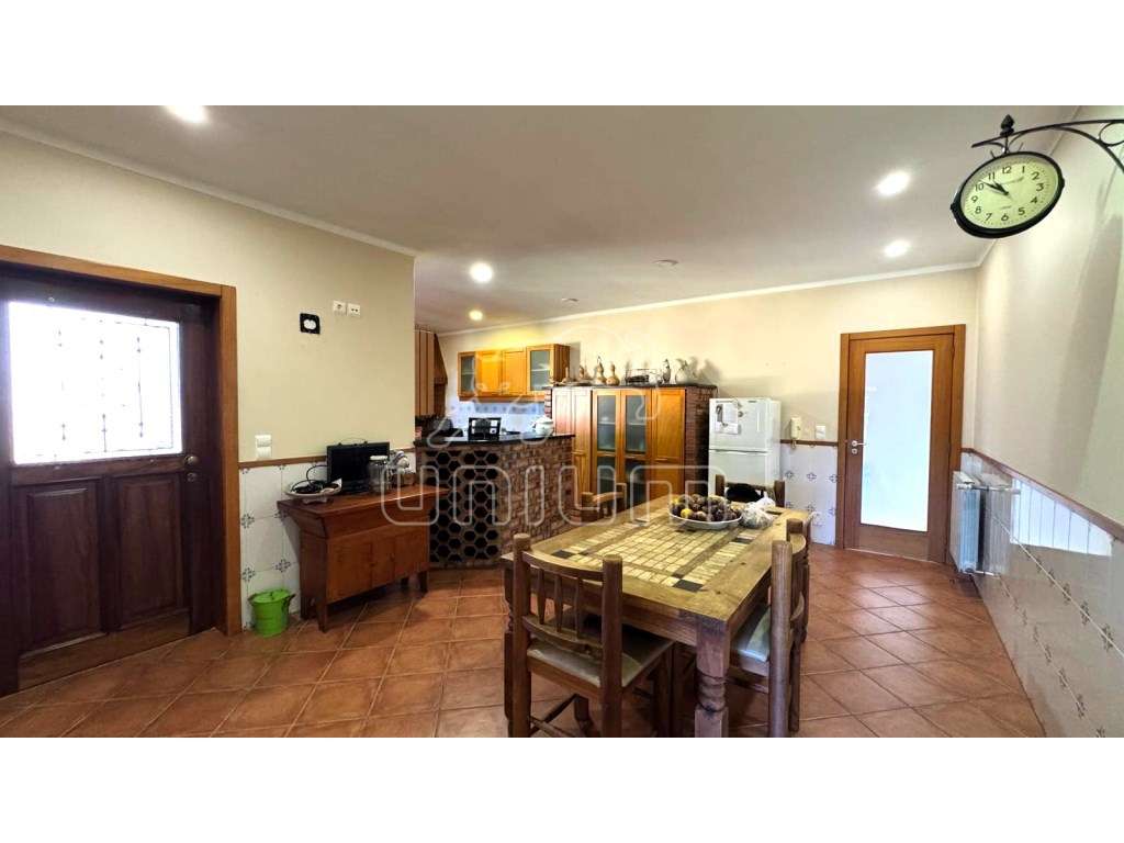 Moradia T4 Santa Marta de Portuzelo-15