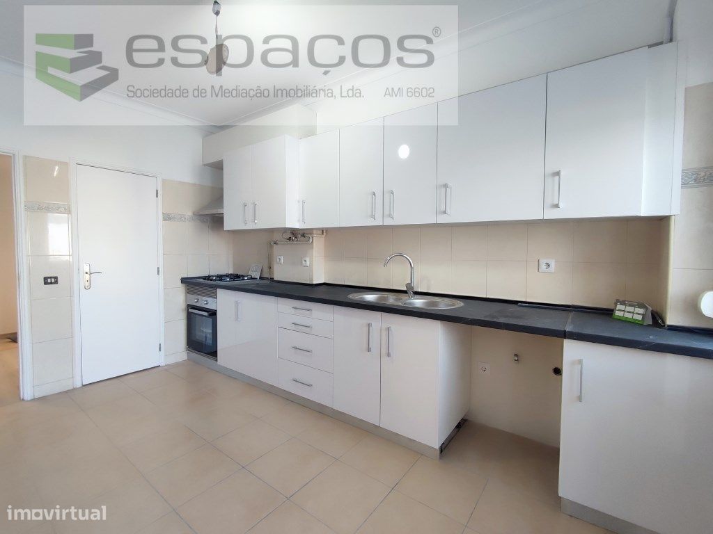 Apartamento T3 Remodelado