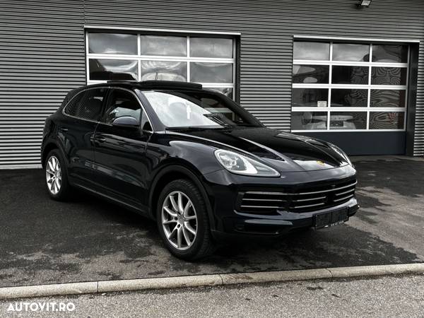 Porsche Cayenne - 4