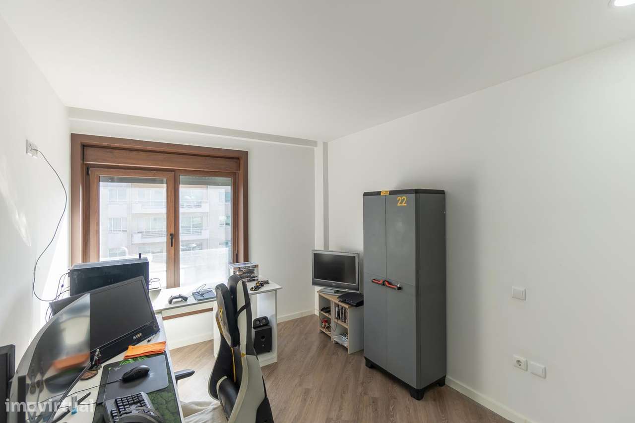 Lindíssimo T3, Edif. Camaleão, Valongo, 157 m2 de Elegância e Conforto-18