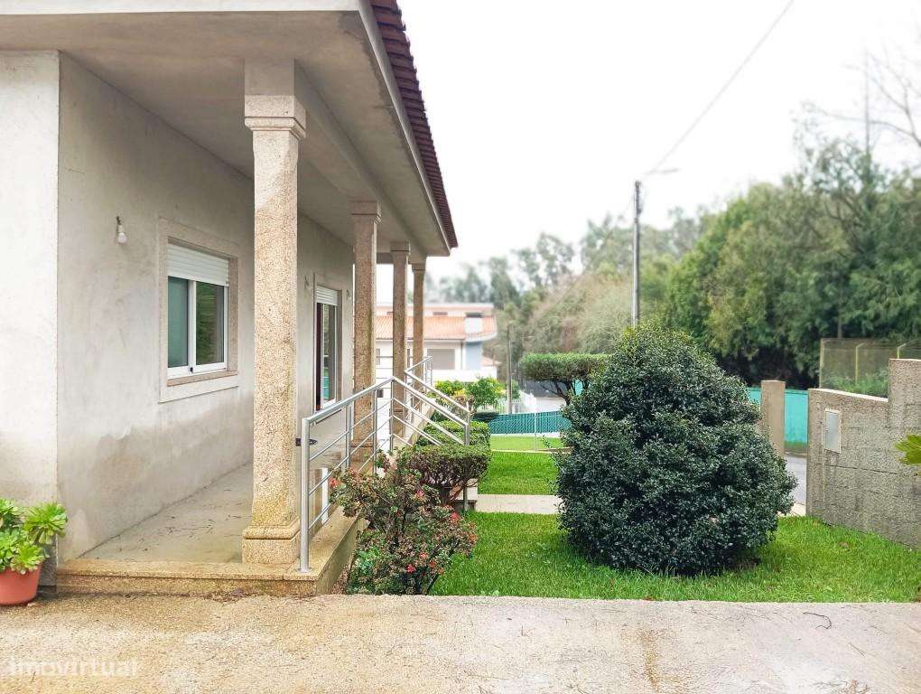 Moradia V3 Santo Tirso Oportunidade!! - Grande imagem: 2/32