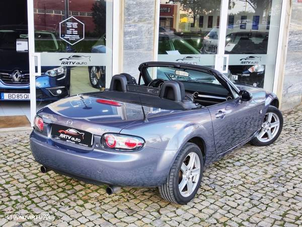 Mazda MX-5 MZR 1.8 Exclusive - 4