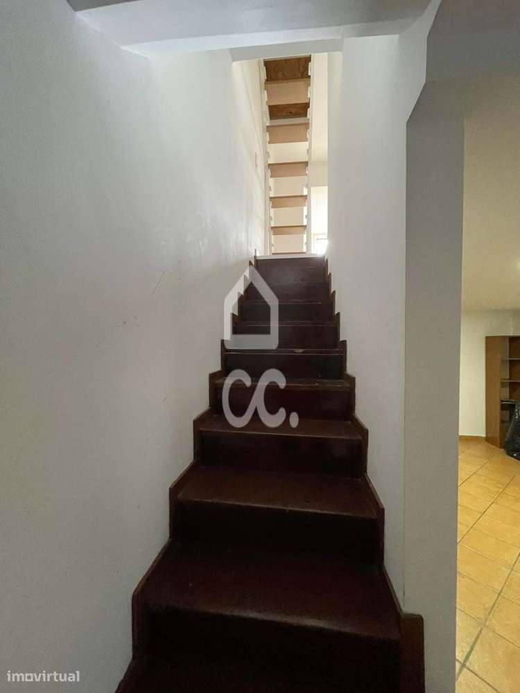 Moradia Geminada T2 Ramalde-9