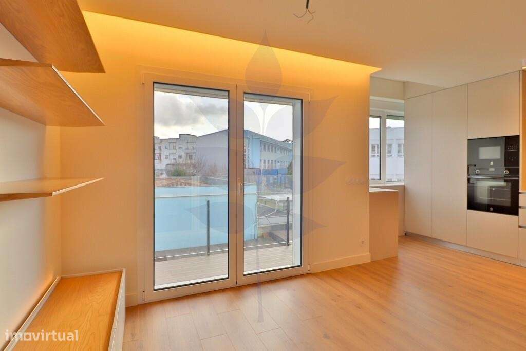 Apartamento T3 Totalmente Renovado no Centro da Cidade ✨-28