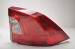 VOLVO S60 II LAMPA PRAWA TYLNA PRAWY TYŁ 30796268 - 1