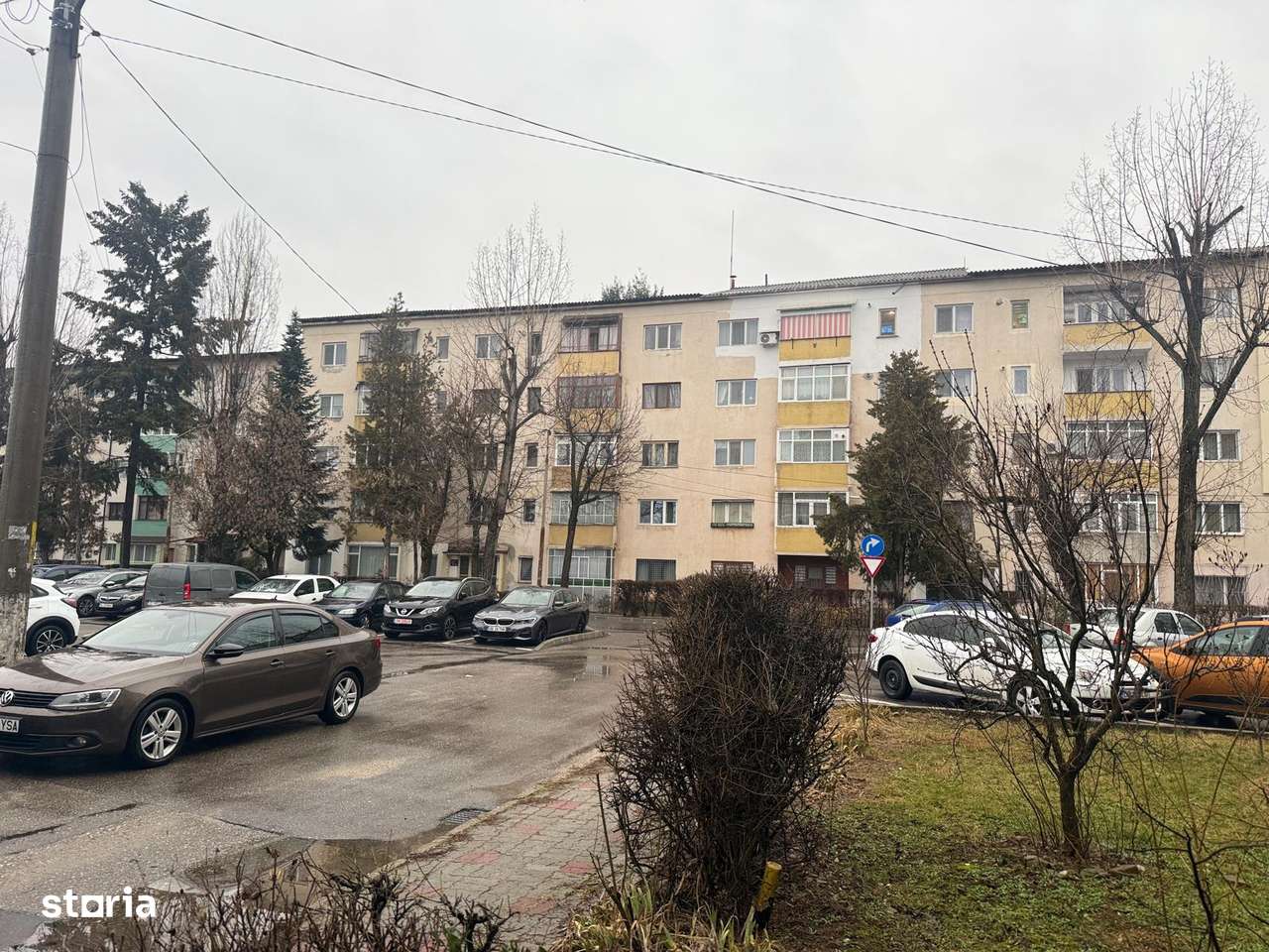 Vanzare apartament 3 camere,  mobilat+utilat, Targoviste, micro 9-18