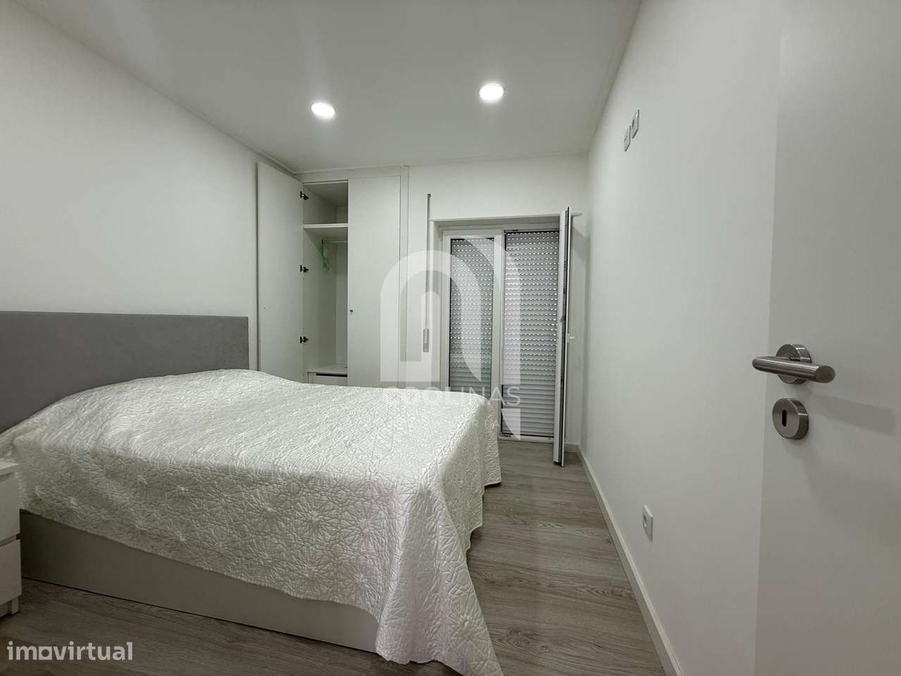 Apartamento T2 Remodelado-6