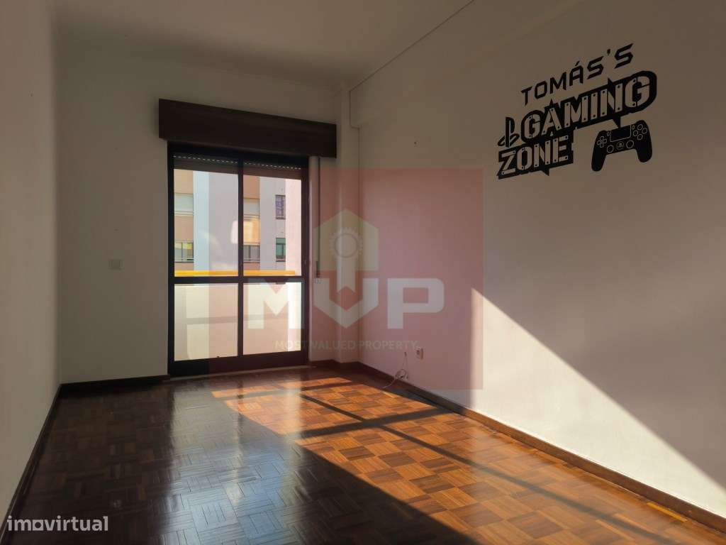 Apartamento T3 em Faro-7