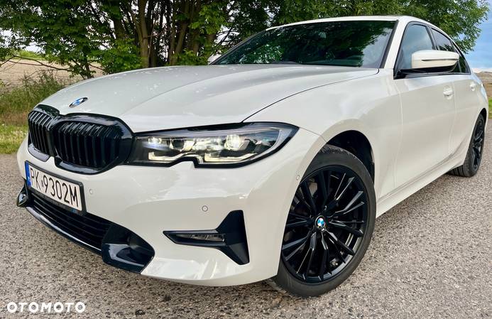 BMW Seria 3 320i Sport Line - 5