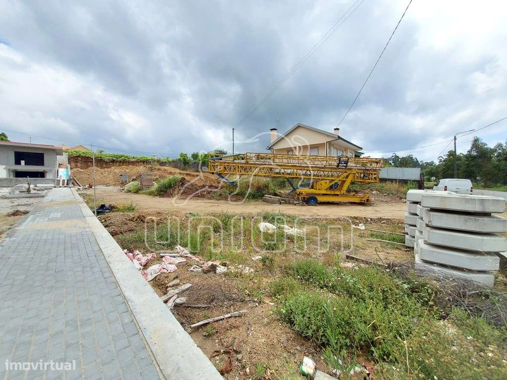 TERRENO - Freixo, Ponte de Lima - Grande imagem: 1/5