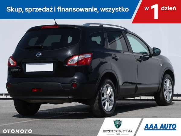 Nissan Qashqai+2 - 6