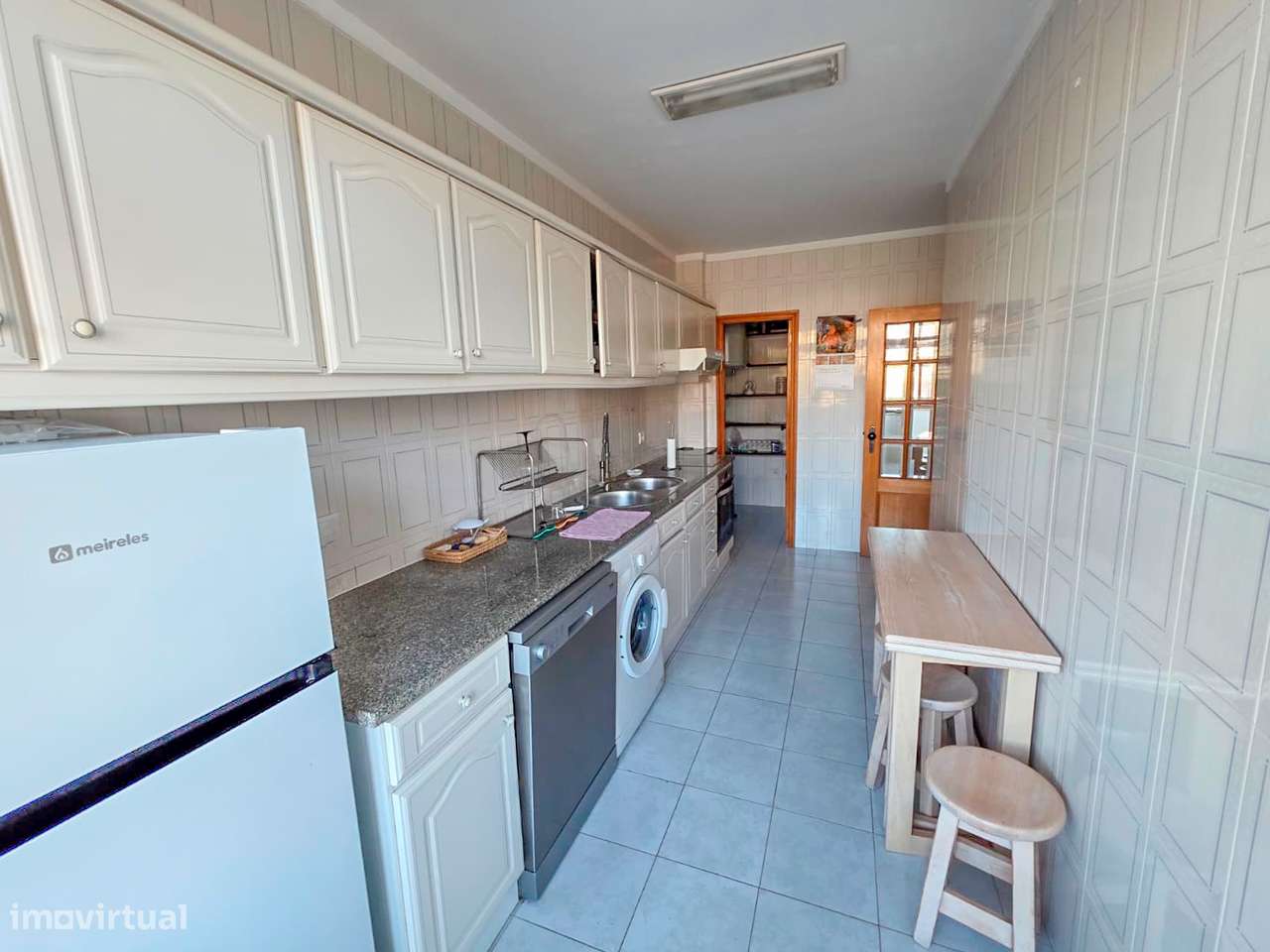 Apartamento T2 com Jardim Privativo e Vista Mar – Mindelo - Grande imagem: 5/16