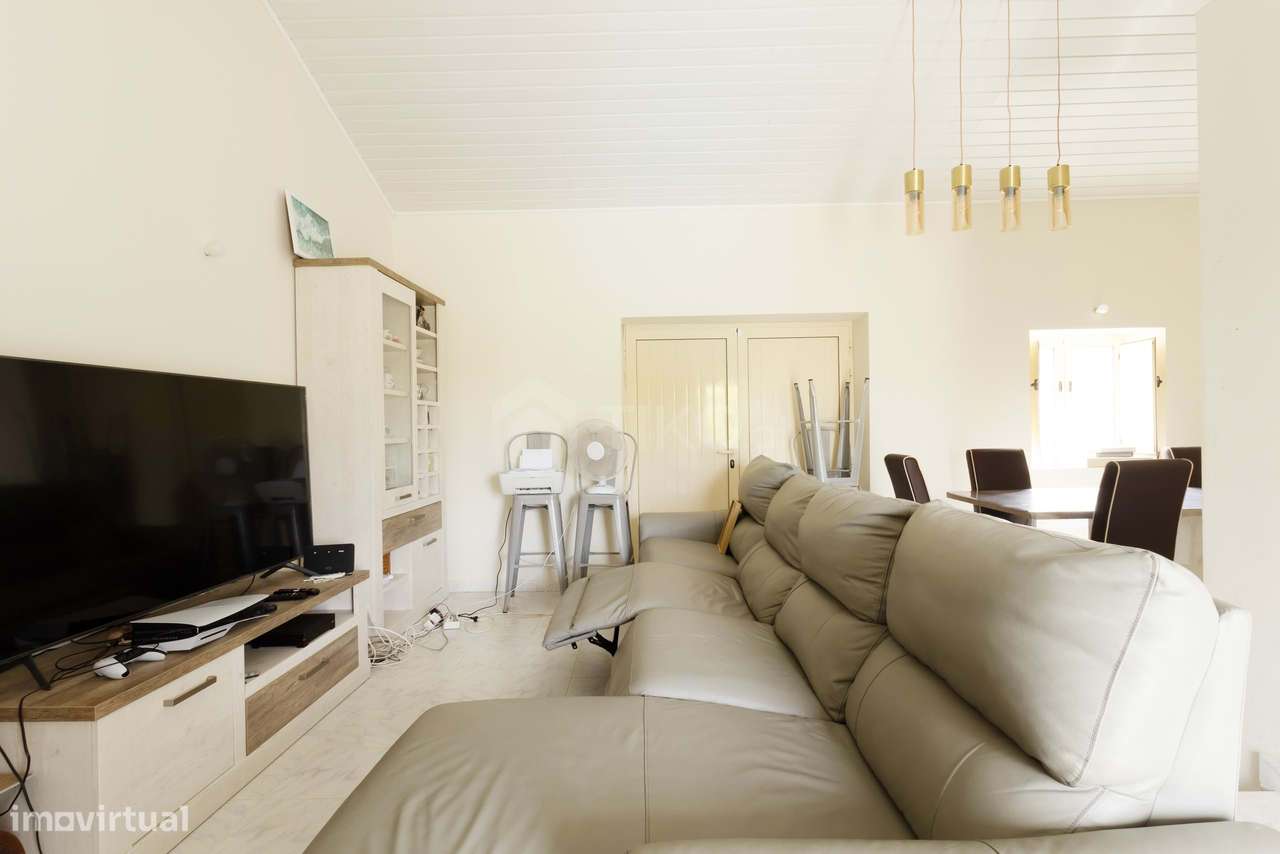 Moradia, 267 m², Castanheira do Ribatejo e Cachoeiras - Grande imagem: 4/37