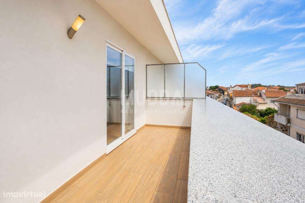 Apartamento T3 Duplex  no coração de Ovar – conforto, espaço e localiz-21