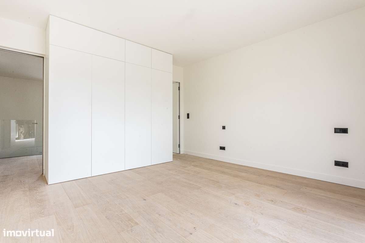 A estrear Villa T4 em Birre, Cascais-34