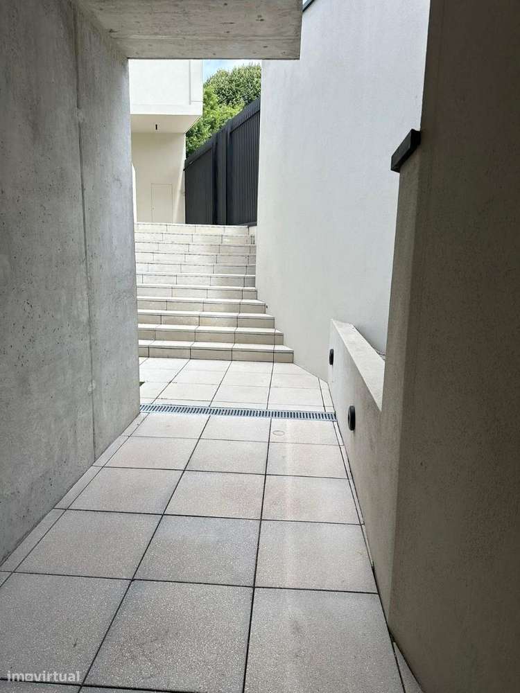 Apartamento T1 Braga - Grande imagem: 4/17