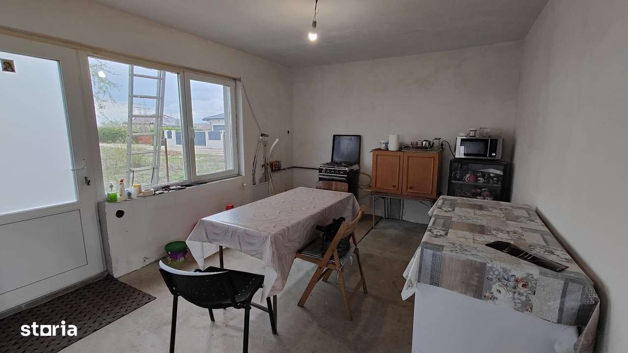 Duplex P+1+M, 251 mp utili, teren 340 mp – Domnești-5