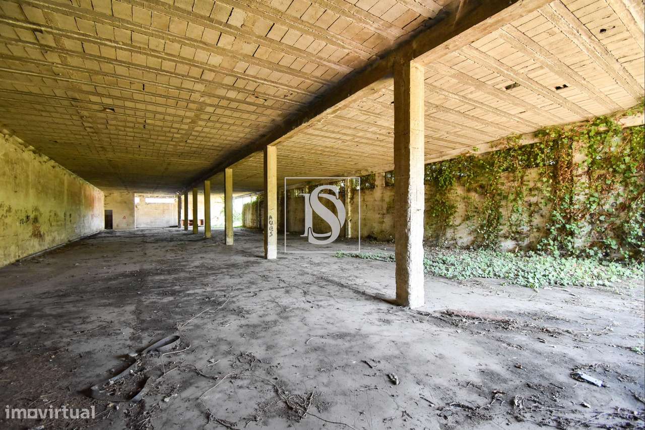 Terreno c/ grande Capacidade Construtiva em Vila das Aves, Santo Tirso - Grande imagem: 4/8