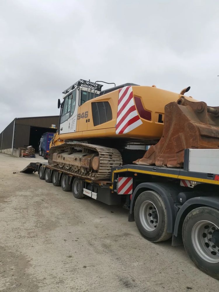 Liebherr R946 2017