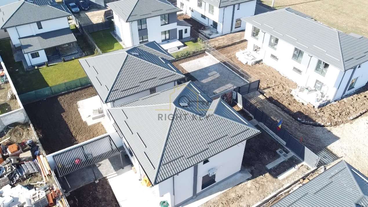 MUTARE RAPIDĂ! Vila P+1, 120mp utili, asfalt, utilitati! Comision 0%-15