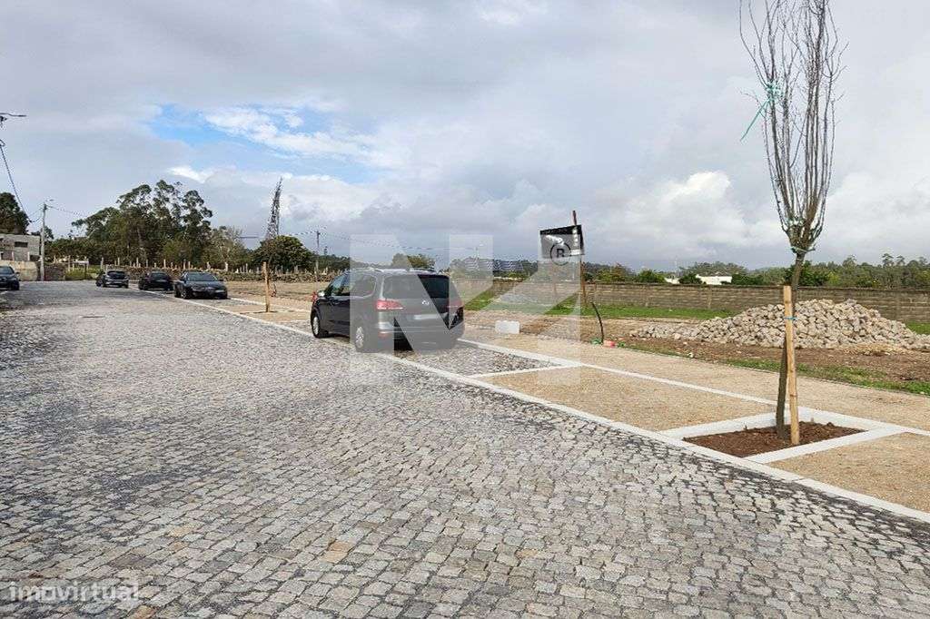 Lote | Terreno | 254m2 | Gião-6