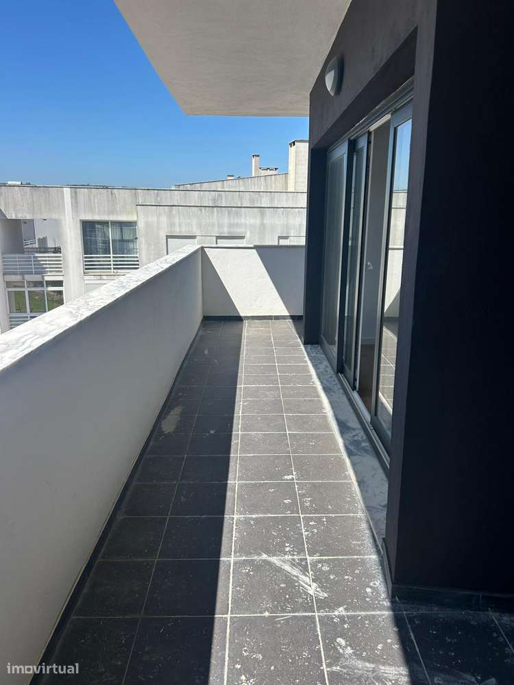 T3 +1 Duplex NOVO no Empreendimento Varandas do Pinheiro-10