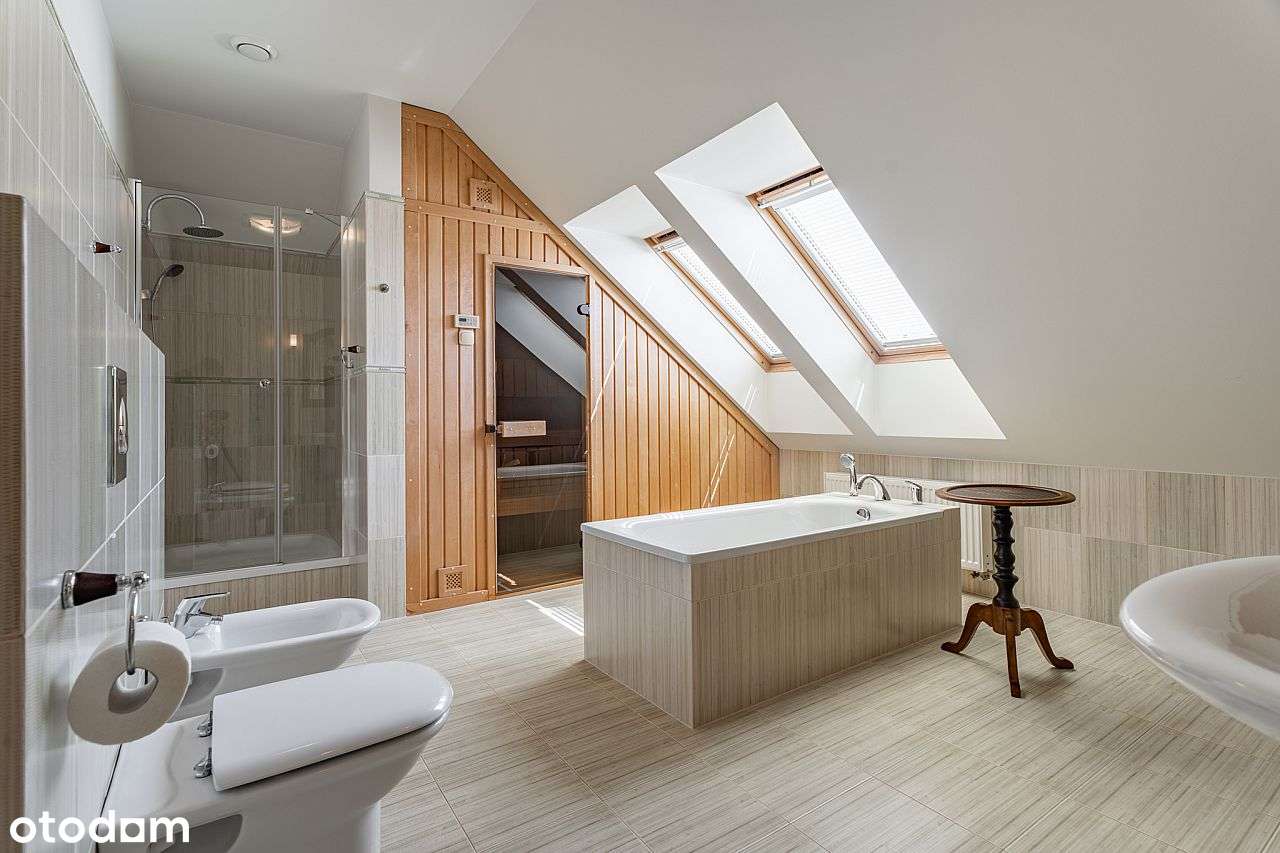 Unikalny dom z sauną i pięknym ogrodem-12