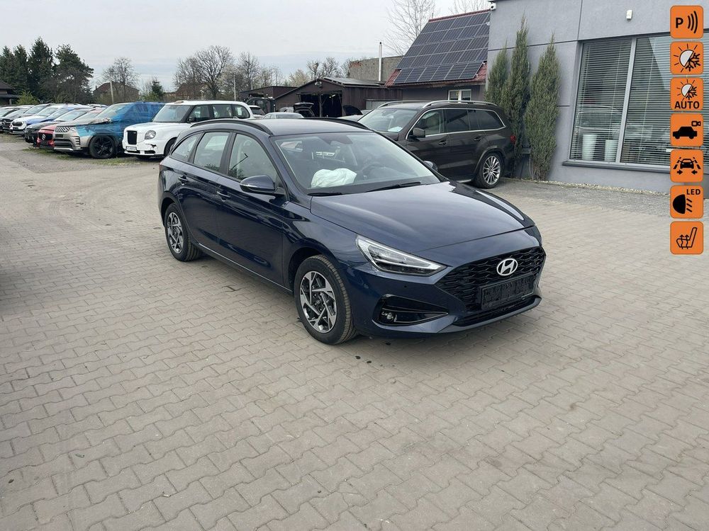 Hyundai i30 III 1.5 DPI Pure 2025