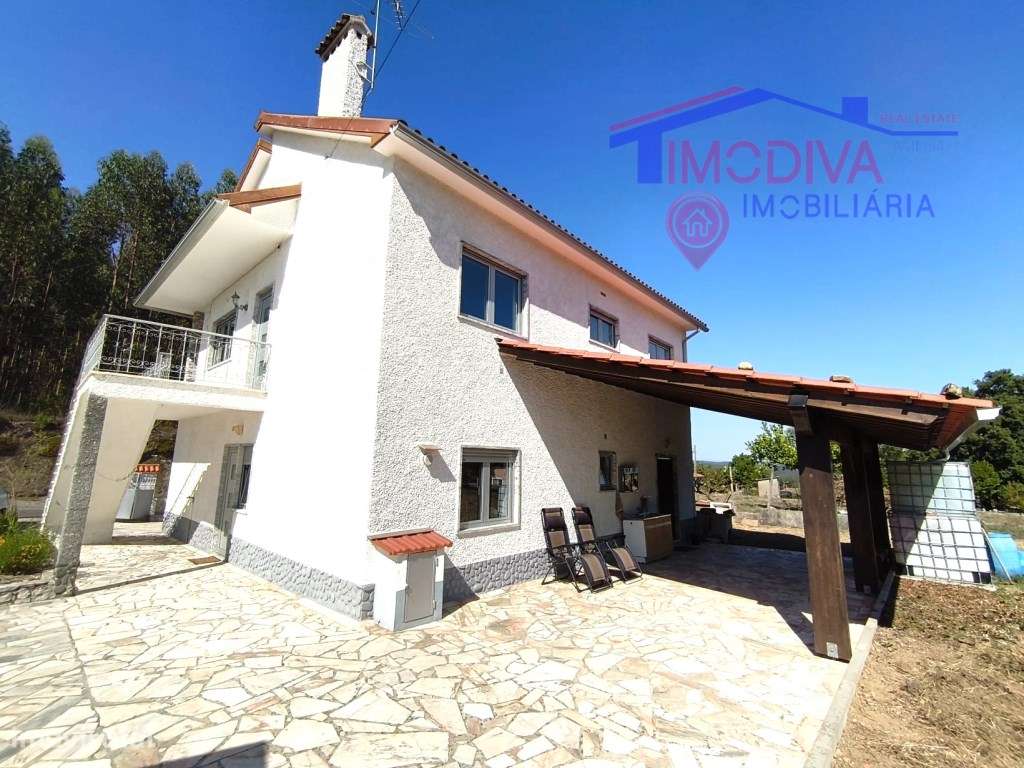 Moradia T3 com garagem e Terreno com 1850 m2 em Arega, Figueiró dos...-5