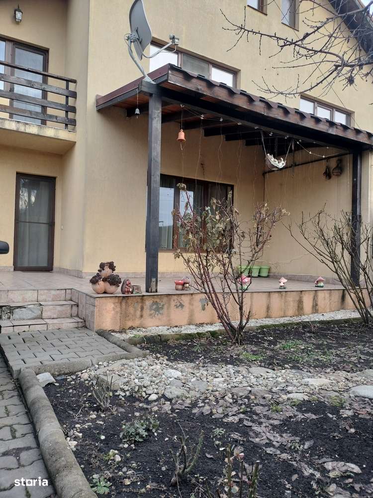 Duplex zona Parc Poligon, Floresti-16