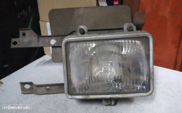 Optica Farol Esquerda Esq Datsun Pick-Up (Slg 720) - 1