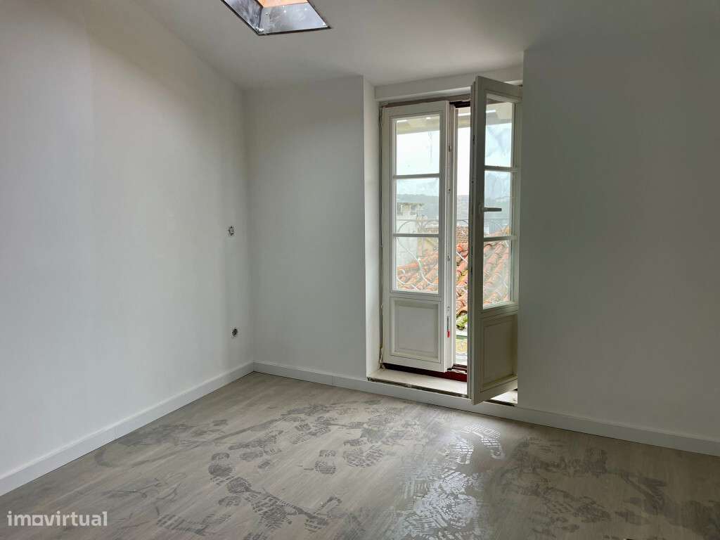 Venda Prédio - Grande imagem: 2/7