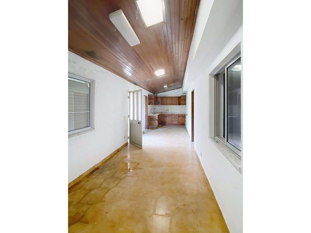 Moradia em Fernão Ferro - Grande imagem: 4/10